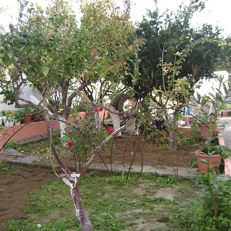 Agios Stefanos & Appartamento *