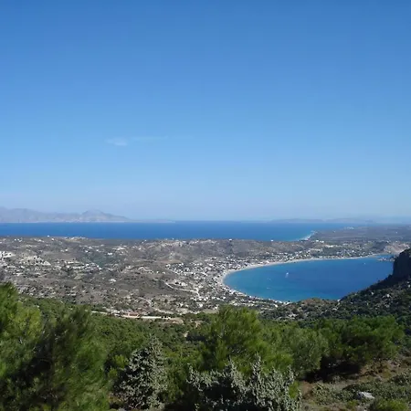 Appartamento Agios Stefanos & *