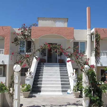 Agios Stefanos & Lägenhet Kéfalos